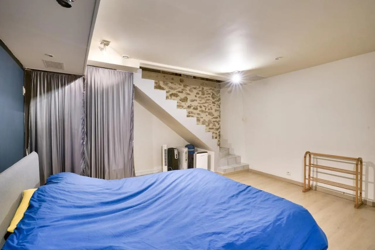 Nice Apartment For 2 People Parigi Francia